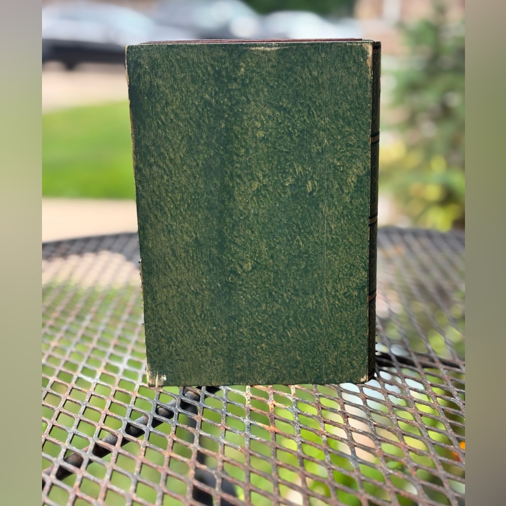 Vintage Decorative faux Book Set in Green and Burgundy - Picture 7 of 10